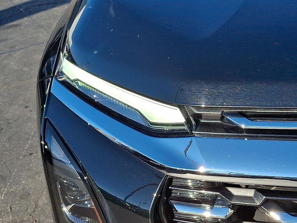 used 2025 Chevrolet Equinox car, priced at $24,967