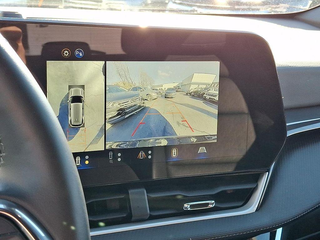 used 2025 Chevrolet Equinox car, priced at $24,967