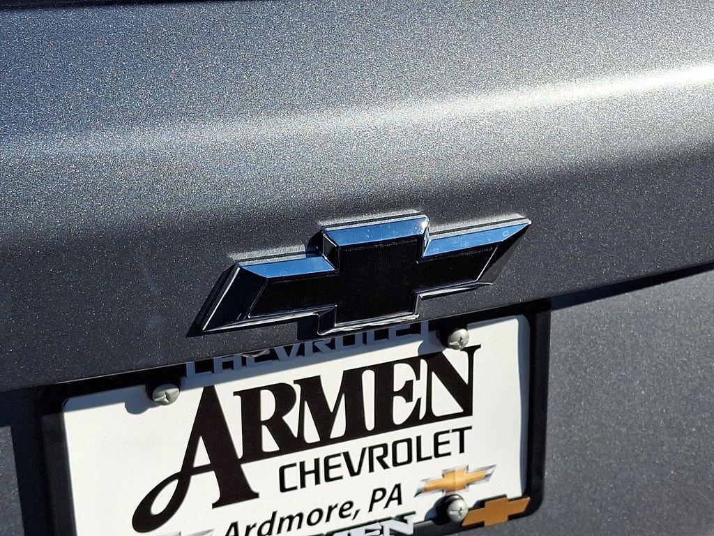 new 2026 Chevrolet Equinox car, priced at $36,235