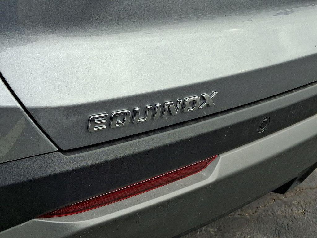 new 2026 Chevrolet Equinox car, priced at $29,335