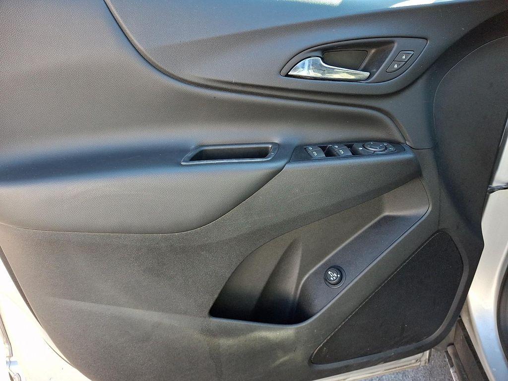 used 2018 Chevrolet Equinox car, priced at $15,995