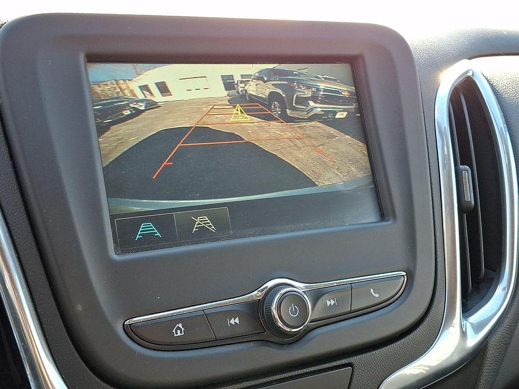 used 2018 Chevrolet Equinox car, priced at $15,995