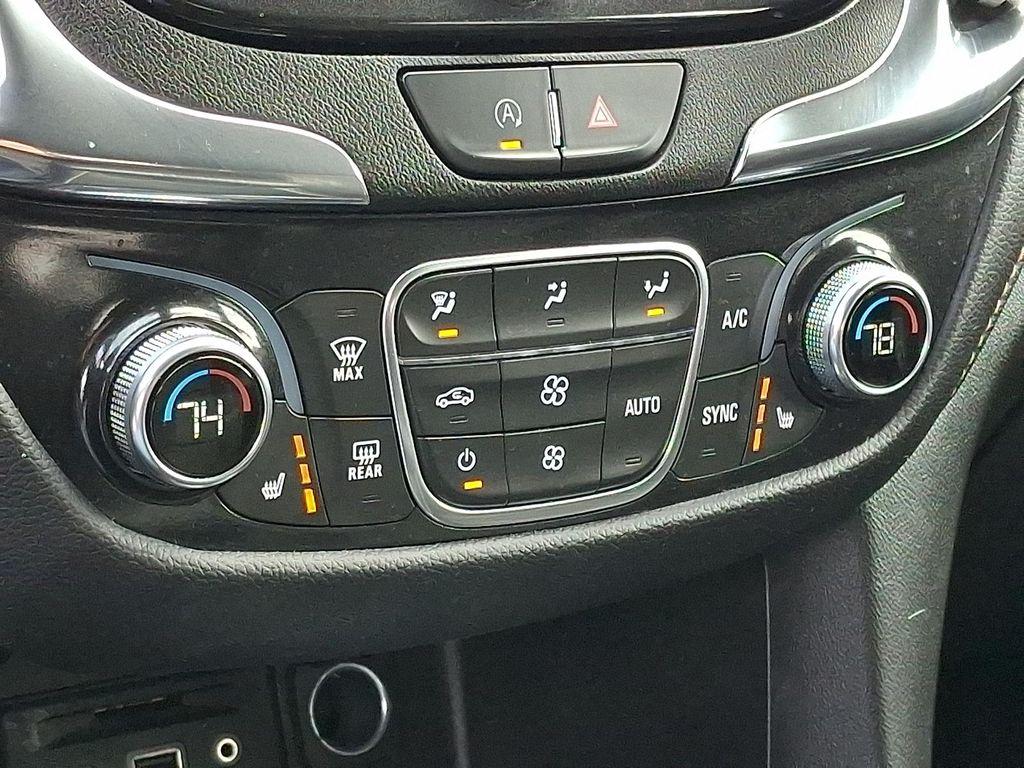 used 2022 Chevrolet Equinox car, priced at $22,988