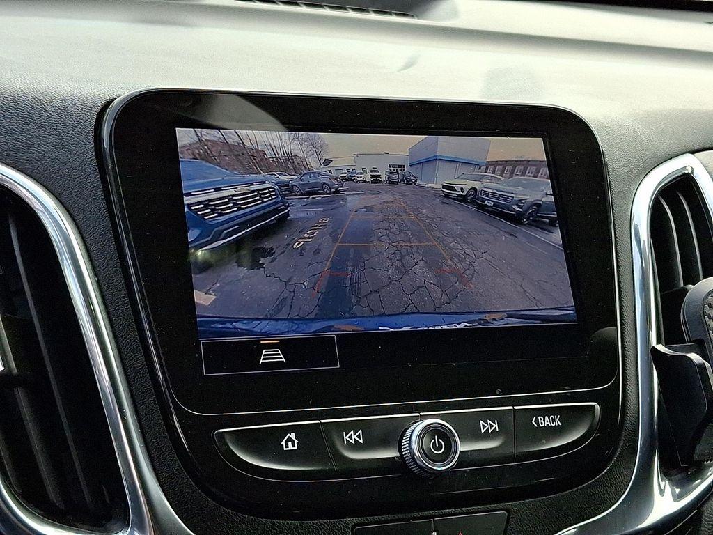 used 2022 Chevrolet Equinox car, priced at $22,988