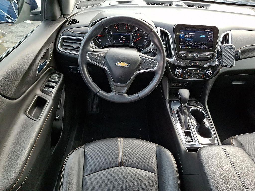 used 2022 Chevrolet Equinox car, priced at $22,988