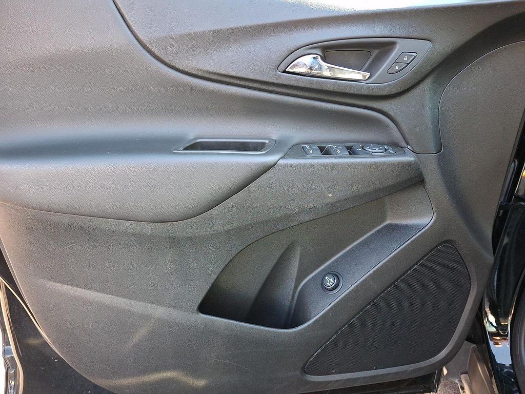 used 2024 Chevrolet Equinox car, priced at $21,967