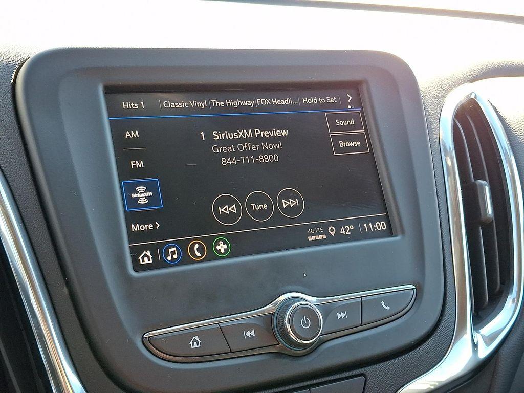 used 2024 Chevrolet Equinox car, priced at $21,967