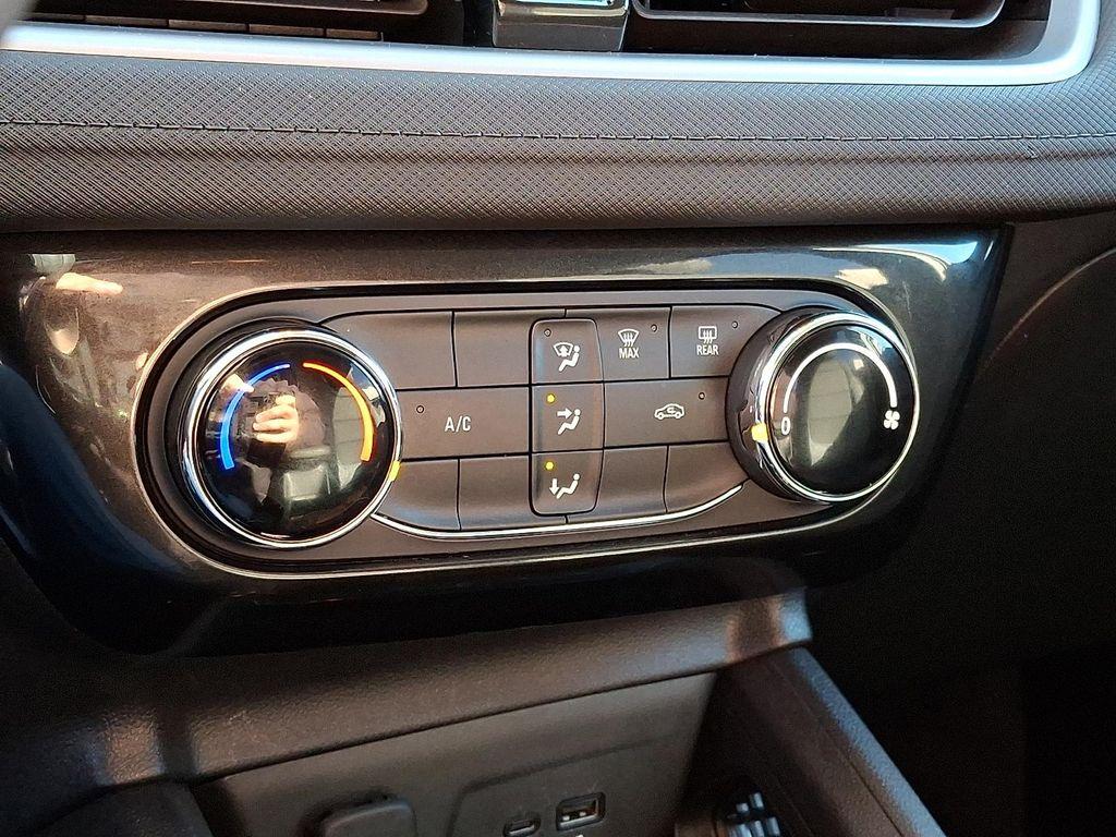 used 2025 Chevrolet TrailBlazer car, priced at $22,222