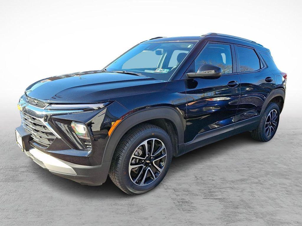 used 2025 Chevrolet TrailBlazer car, priced at $22,222
