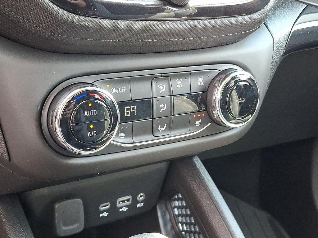 used 2023 Chevrolet TrailBlazer car, priced at $21,823
