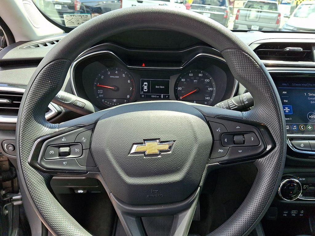 used 2023 Chevrolet TrailBlazer car, priced at $21,823