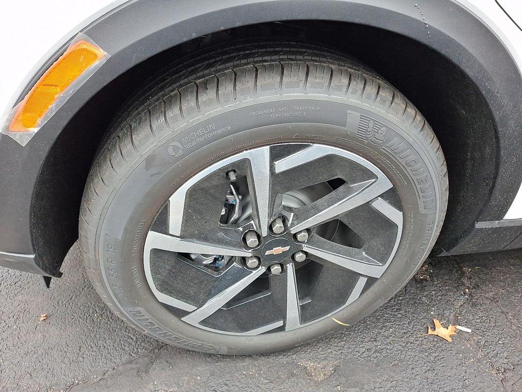 new 2026 Chevrolet Equinox EV car, priced at $40,795