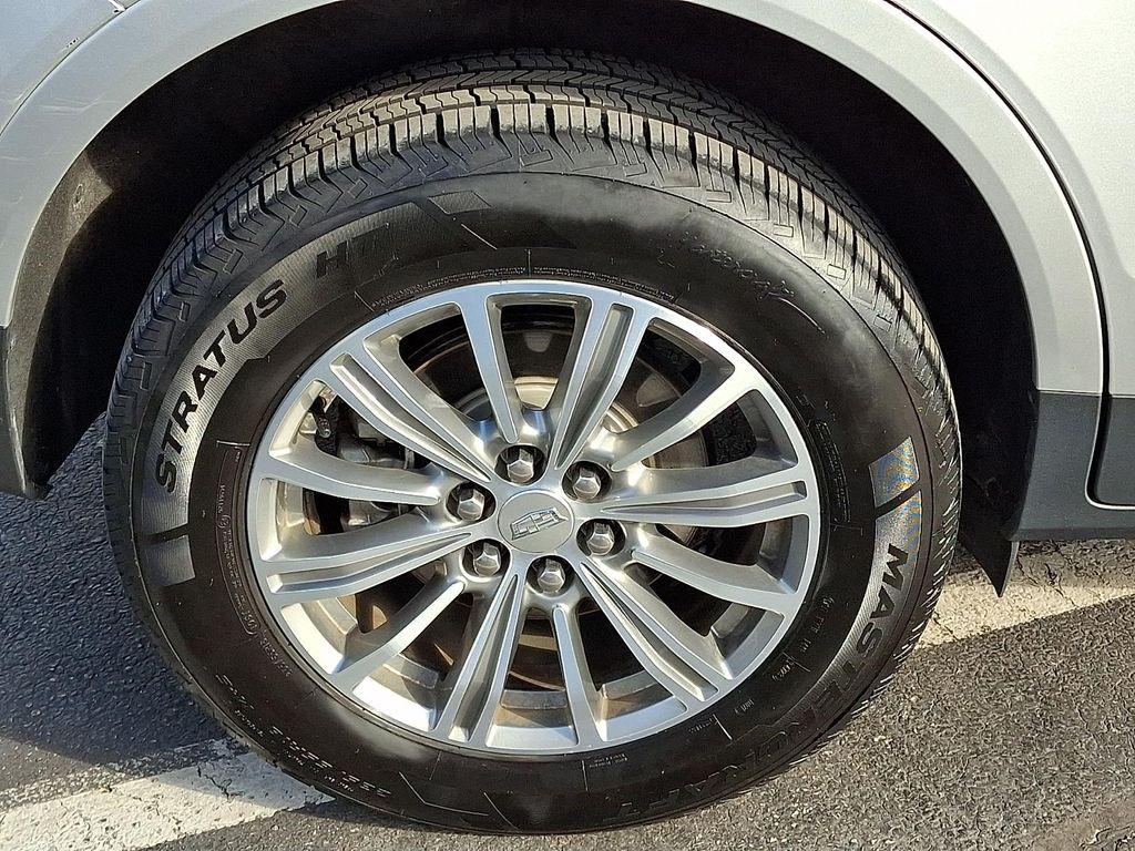 used 2018 Cadillac XT5 car, priced at $16,995