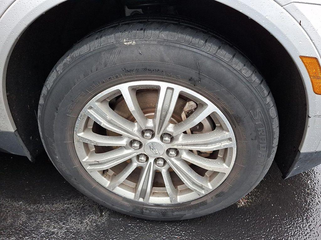 used 2018 Cadillac XT5 car, priced at $16,995