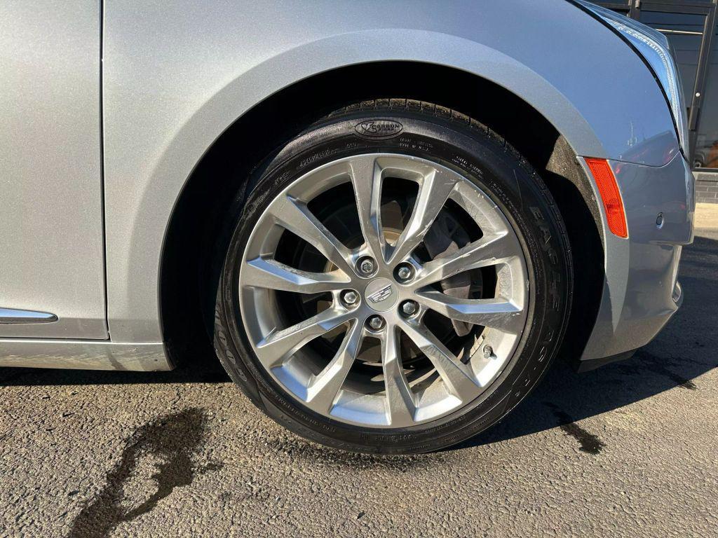 2017 Radiant Silver Metallic Cadillac XTS