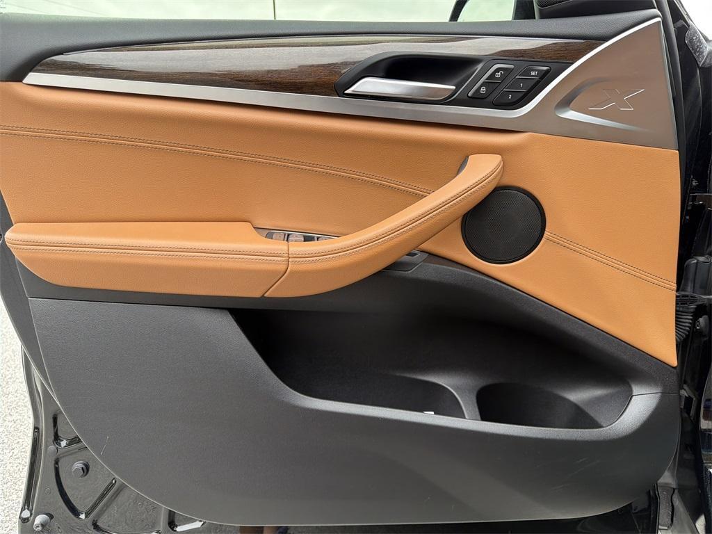 used 2021 BMW X3 car, priced at $23,321