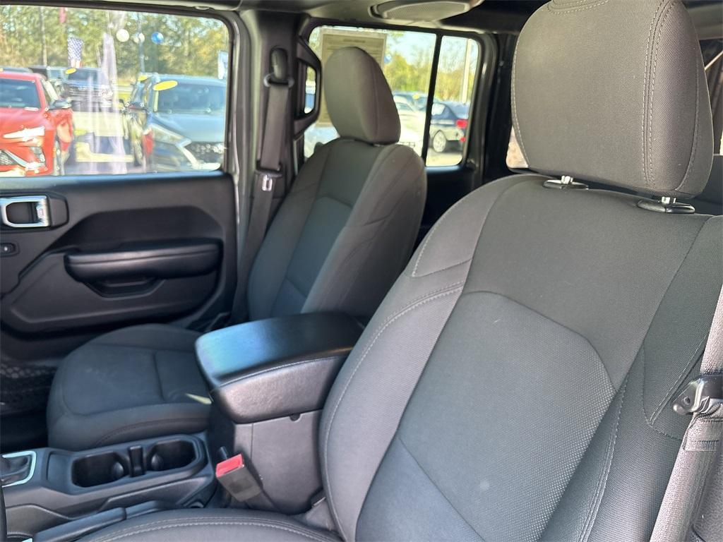 used 2019 Jeep Wrangler Unlimited car, priced at $24,232