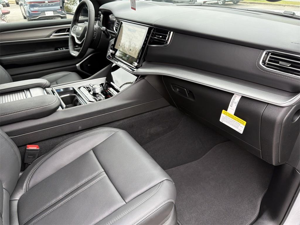 new 2026 Jeep Grand Wagoneer car, priced at $82,178