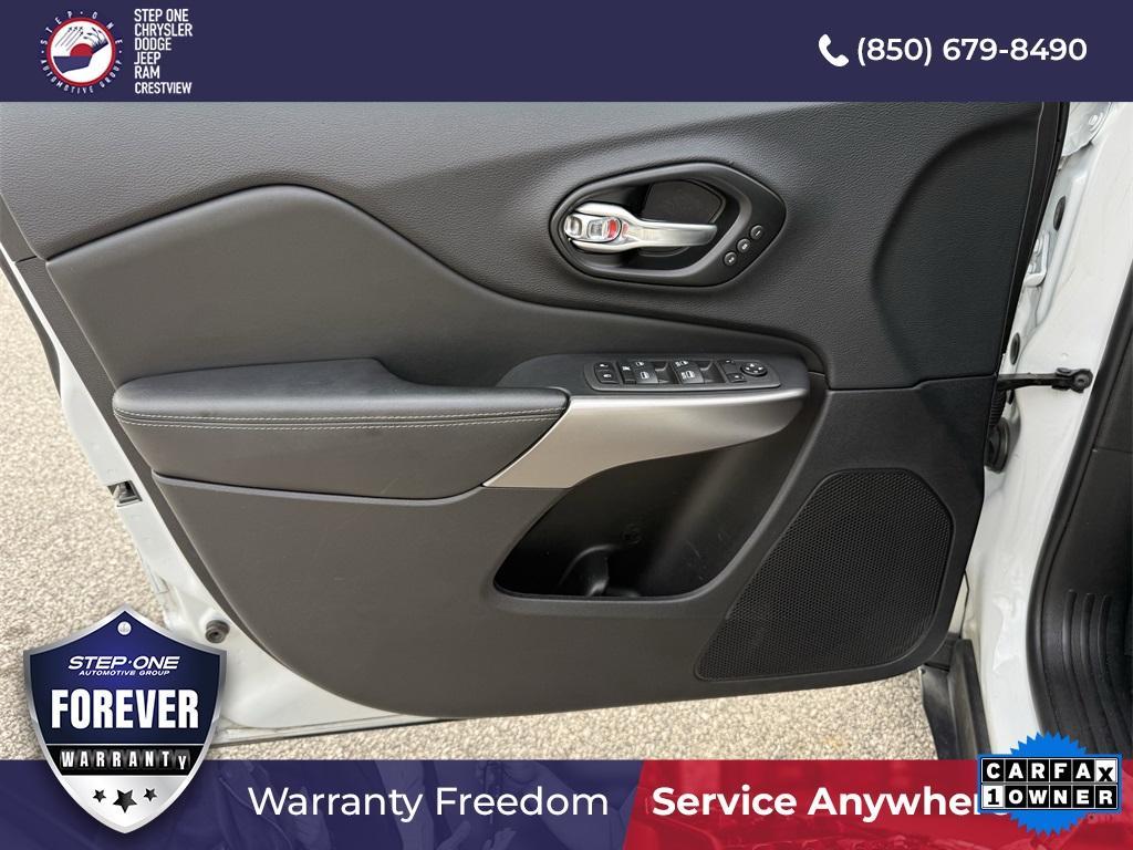 used 2022 Jeep Cherokee car, priced at $22,225