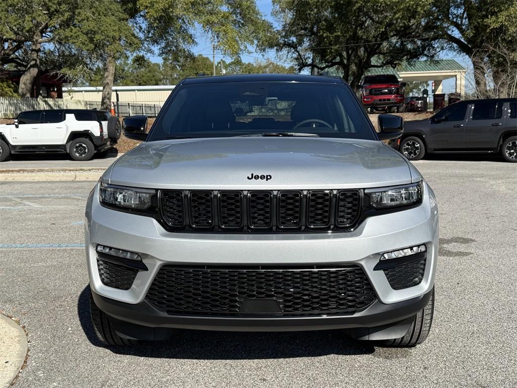 new 2025 Jeep Grand Cherokee car, priced at $47,481