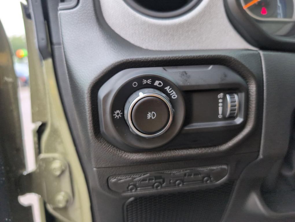 new 2026 Jeep Wrangler car, priced at $47,087