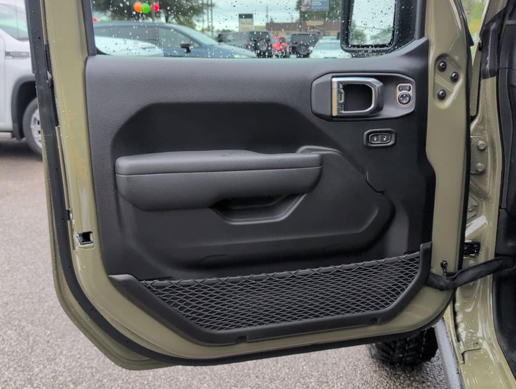 new 2026 Jeep Wrangler car, priced at $47,087