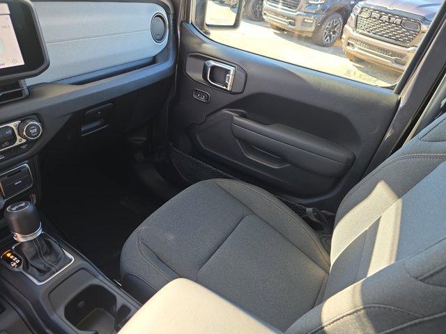 new 2026 Jeep Wrangler car, priced at $39,992