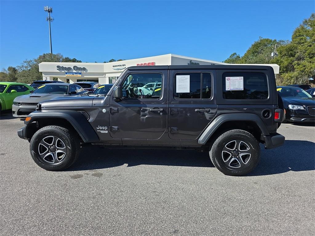 used 2020 Jeep Wrangler Unlimited car, priced at $25,524