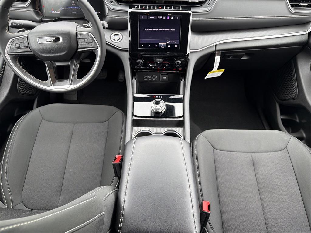 new 2025 Jeep Grand Cherokee car, priced at $29,973