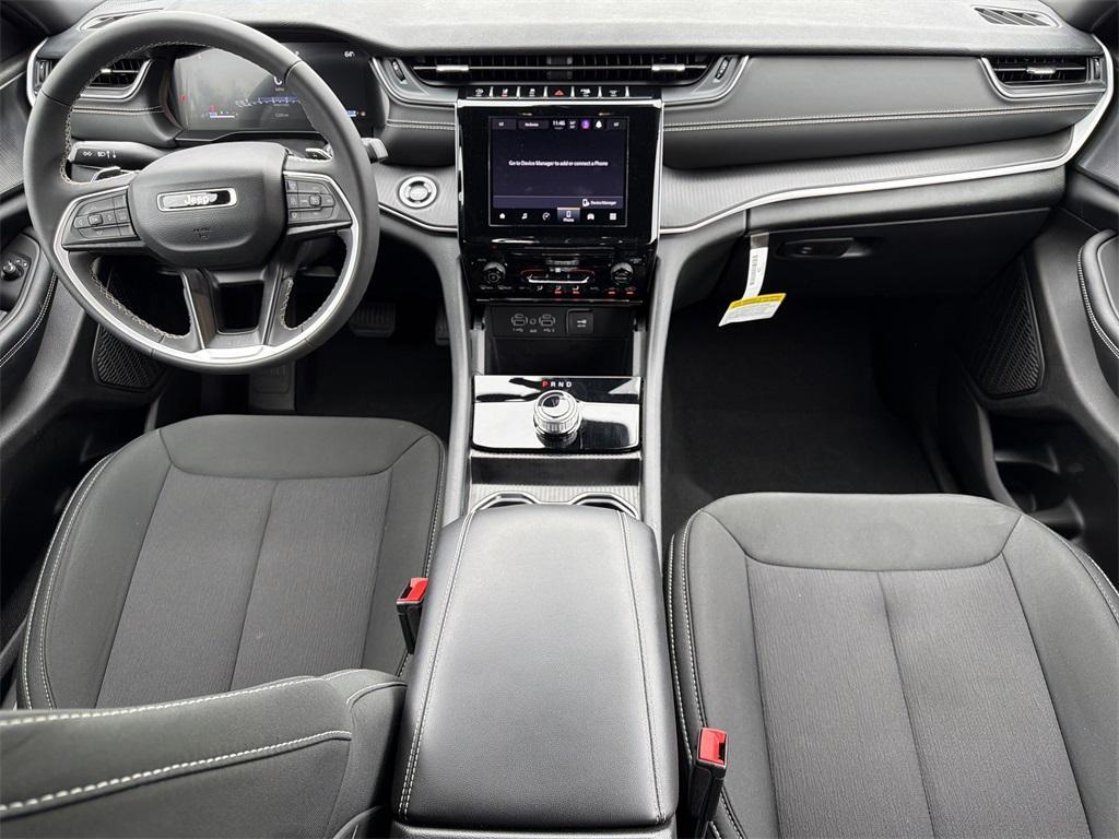 new 2025 Jeep Grand Cherokee car, priced at $29,973