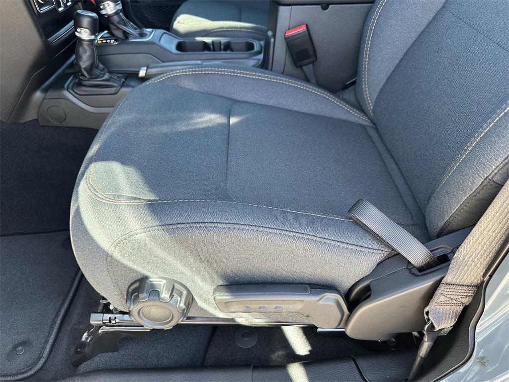 new 2026 Jeep Wrangler car, priced at $47,748