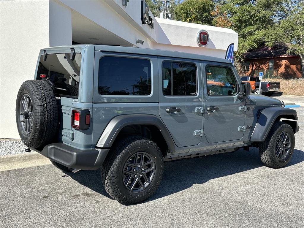 new 2026 Jeep Wrangler car, priced at $47,748