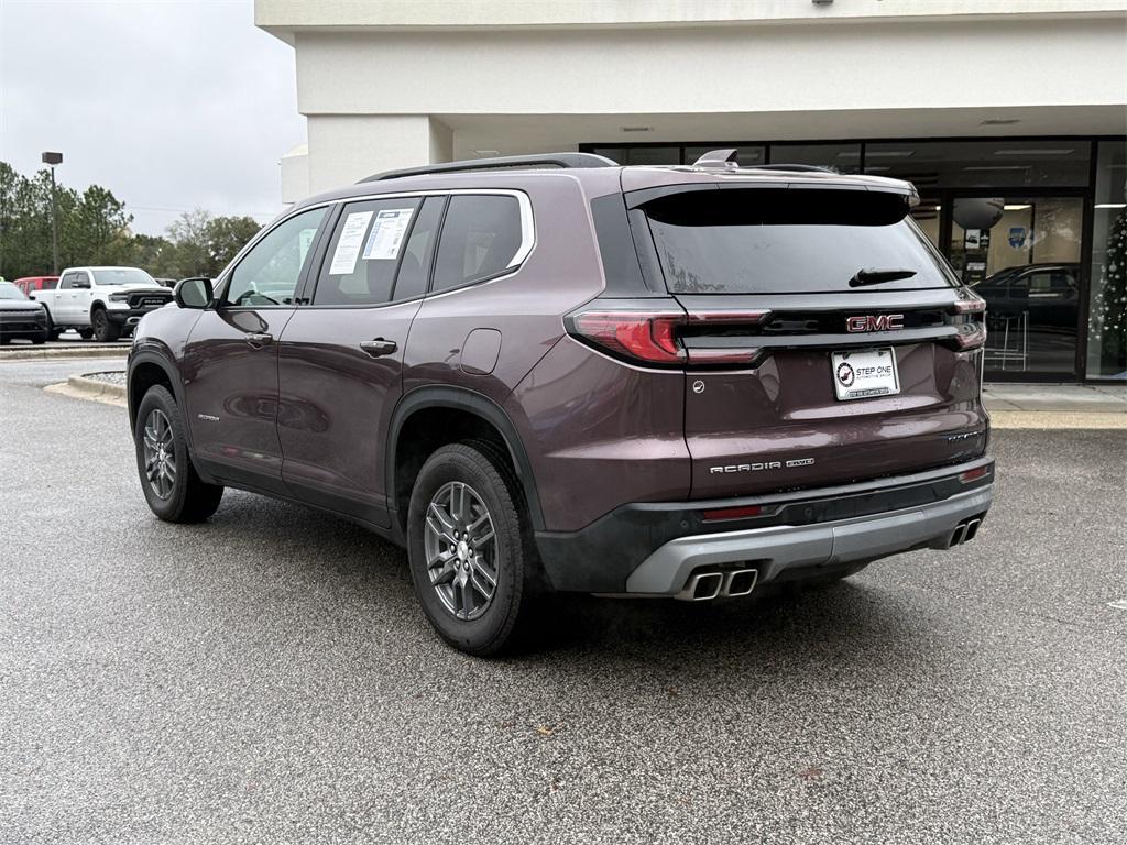 used 2025 GMC Acadia car, priced at $37,837
