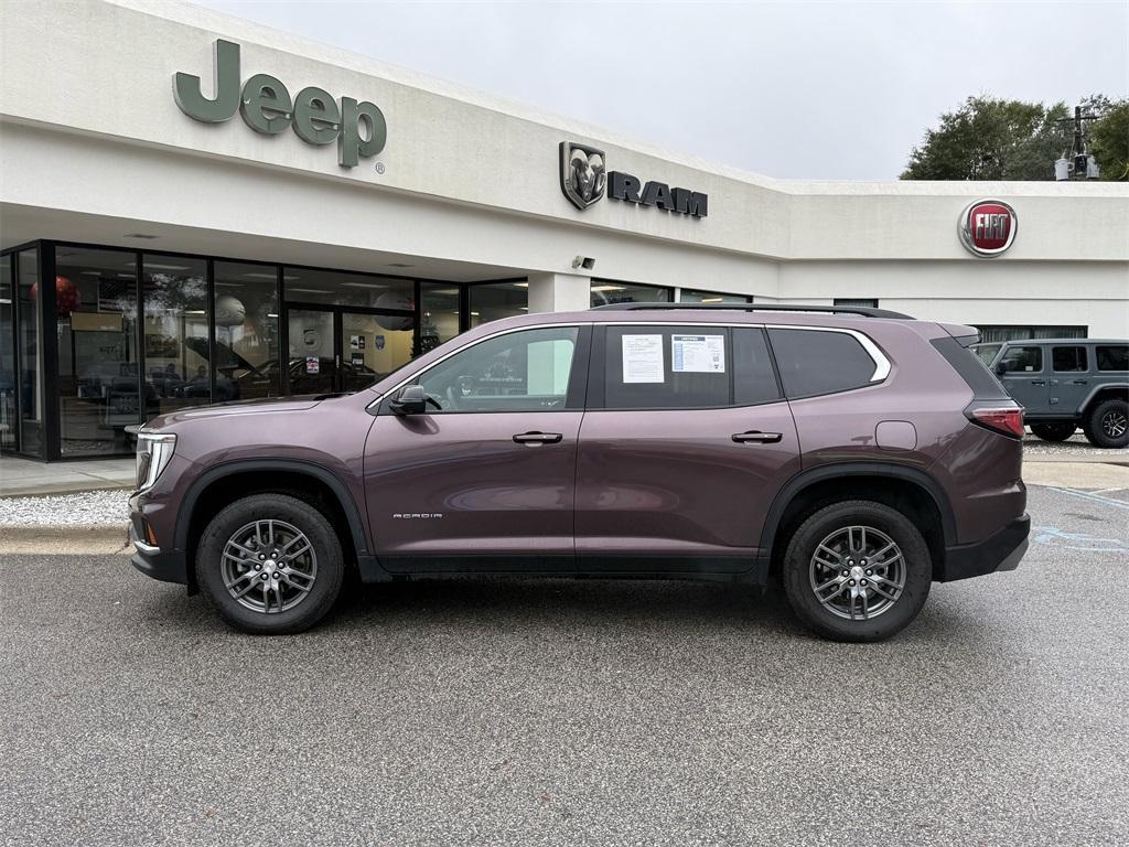 used 2025 GMC Acadia car, priced at $37,837