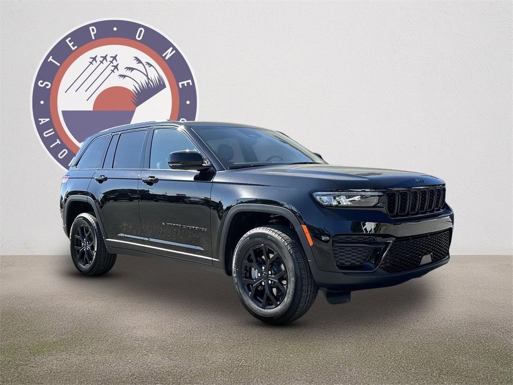 new 2025 Jeep Grand Cherokee car, priced at $36,625
