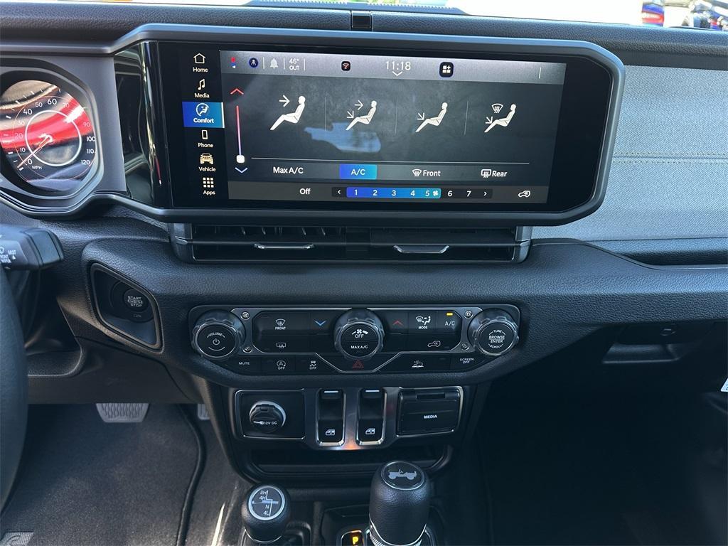 new 2026 Jeep Wrangler car, priced at $34,679