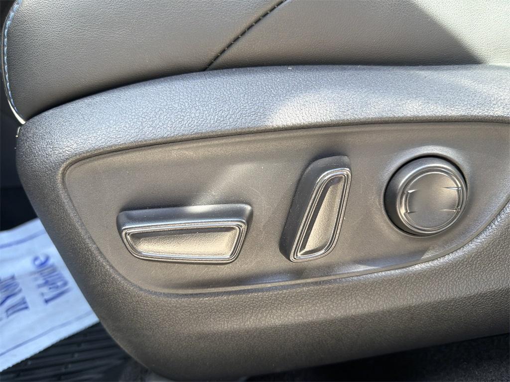 used 2023 Toyota RAV4 Hybrid car, priced at $32,751