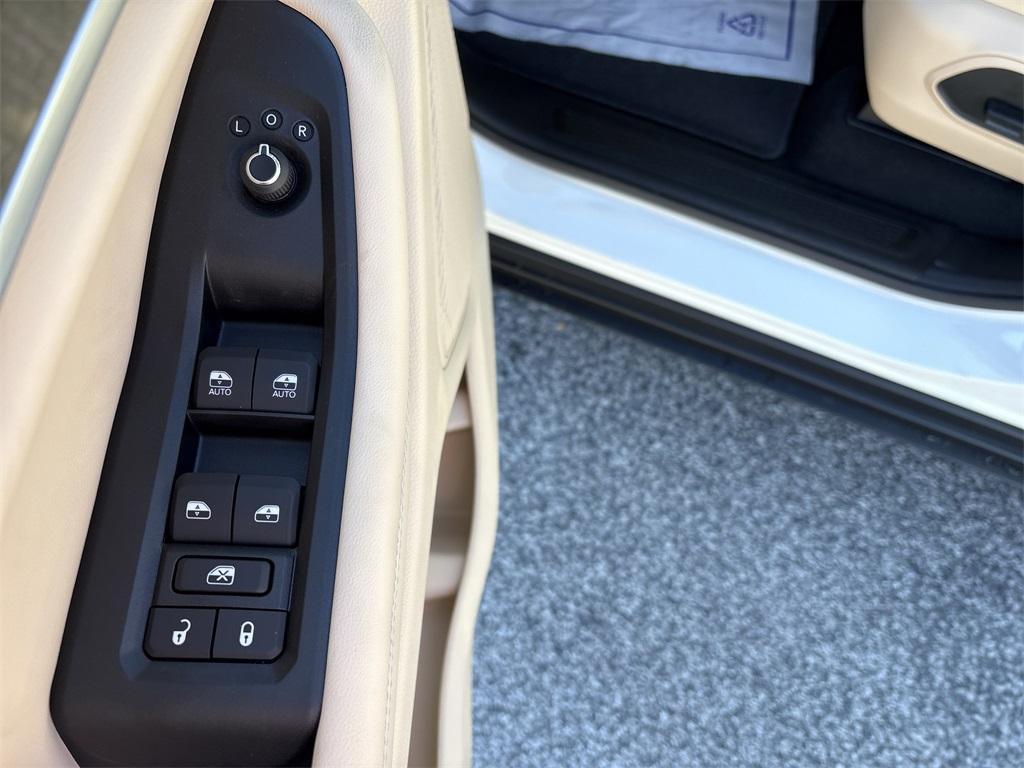 new 2025 Jeep Grand Cherokee car, priced at $43,169