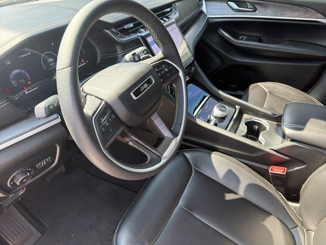 used 2024 Jeep Grand Cherokee car, priced at $35,728