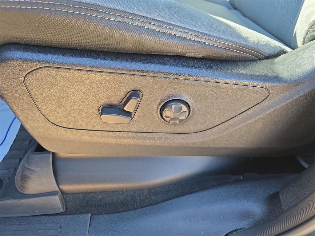 used 2021 Ram 1500 car, priced at $23,974