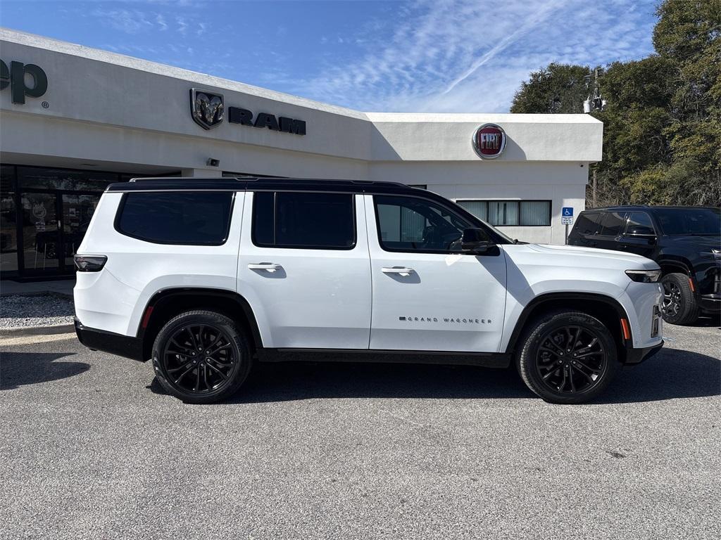 new 2026 Jeep Grand Wagoneer car, priced at $93,324