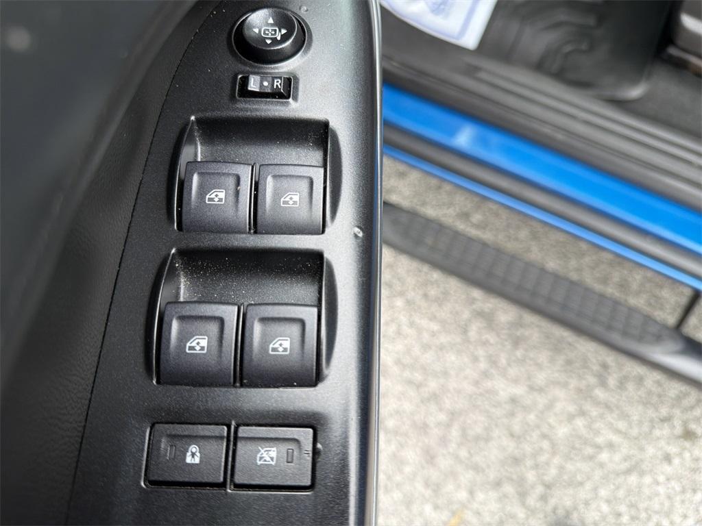 used 2022 Chevrolet Colorado car, priced at $25,413