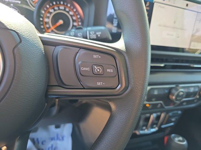 new 2026 Jeep Wrangler car, priced at $39,992