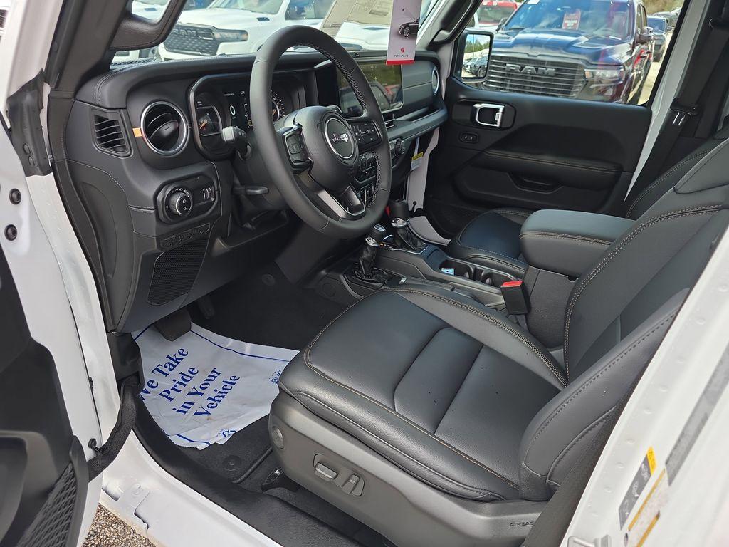 new 2026 Jeep Gladiator car, priced at $48,866