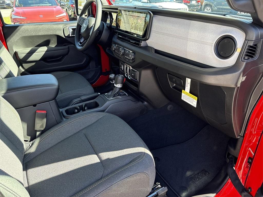 new 2026 Jeep Wrangler car, priced at $39,421