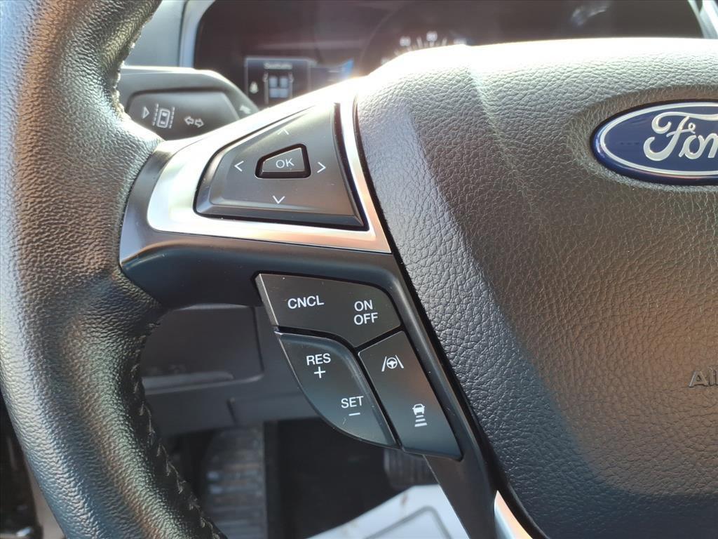 used 2022 Ford Edge car, priced at $27,998