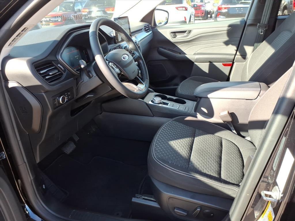 used 2023 Ford Escape car, priced at $19,998