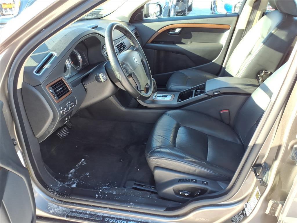 used 2008 Volvo S80 car, priced at $5,998