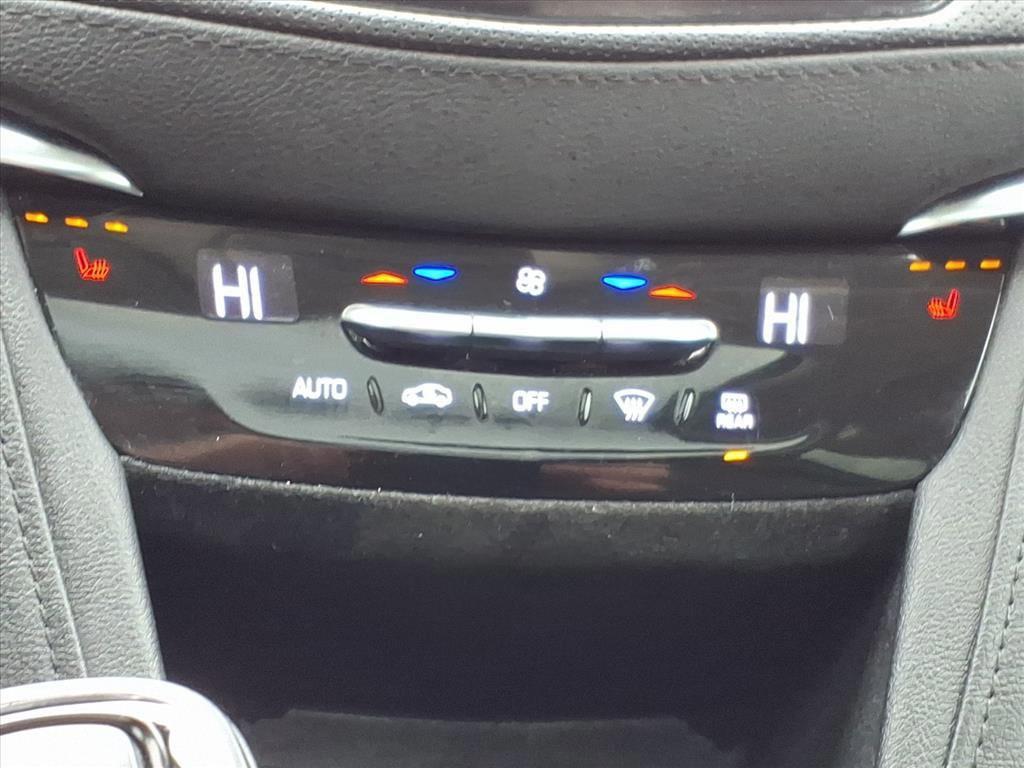 used 2019 Cadillac XT5 car, priced at $18,498