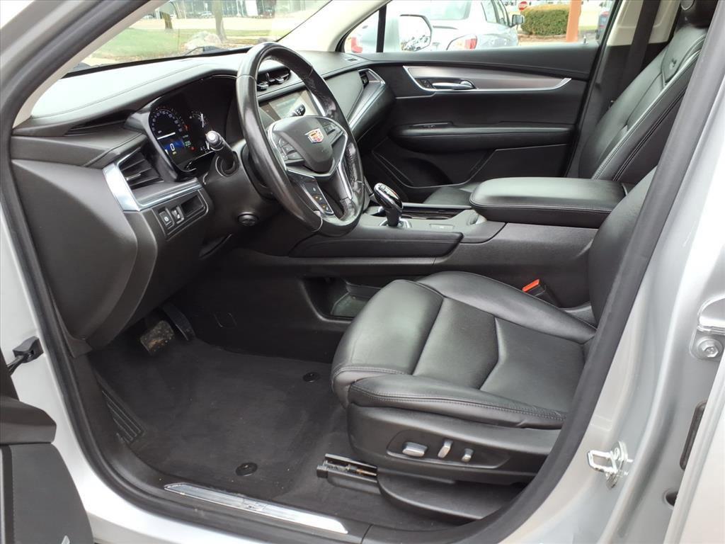 used 2019 Cadillac XT5 car, priced at $18,498